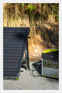 Goal Zero Boulder 100 Briefcase -Cotswold Outdoor b3gb390014 8989 g