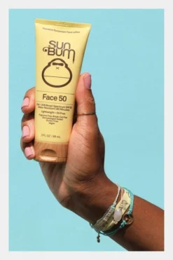 Sun Bum SPF 50 Clear Sunscreen Face Lotion -Cotswold Outdoor b4eb390009 8989 c