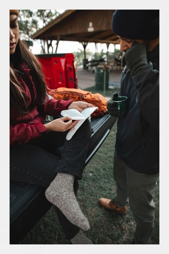 Thaw Disposable Foot Warmers (Pair) 4 Thaw Disposable Foot Warmers (Pair) - Image 4