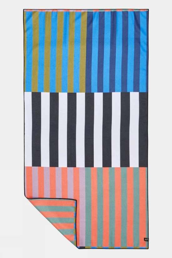 Slowtide Cannon Performance Quick-Dry Travel Towel 1 Slowtide Cannon Performance Quick-Dry Travel Towel