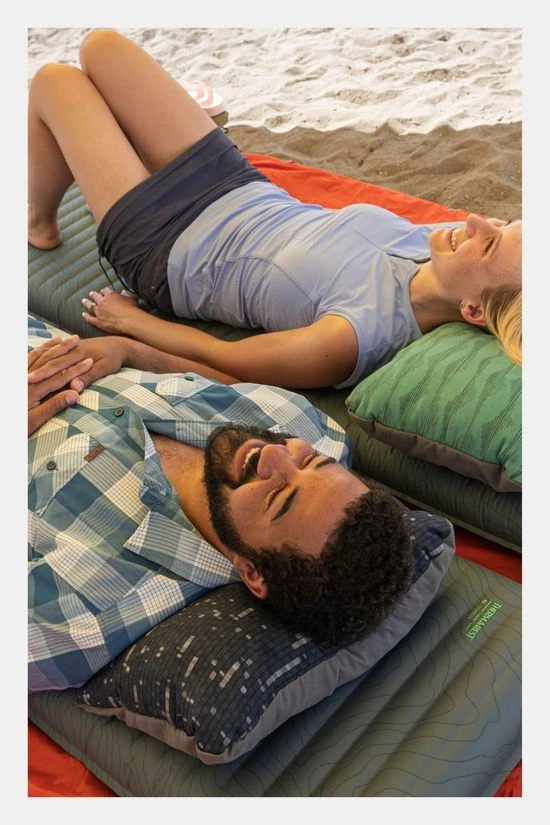 Therm-a-Rest Compressible Pillow - Medium 5 Therm-a-Rest Compressible Pillow - Medium - Image 5