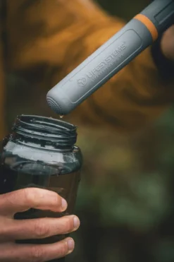 LIFESYSTEMS Water Filter & Purifer Water Bottle -Cotswold Outdoor b4kj390054 7026 i