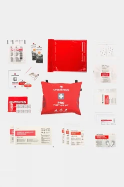 LIFESYSTEMS Light & Dry Pro First Aid Kit -Cotswold Outdoor e7314022 8989 p