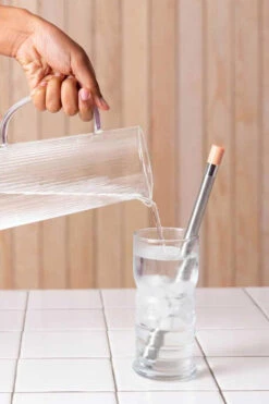 Lifestraw Sip Reusable Stainless Steel Water Filter Straw -Cotswold Outdoor g4bx390019 4242 d