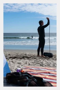 Nemo Helio Portable Pressurized Camp Shower -Cotswold Outdoor g4rx390040 7070 q